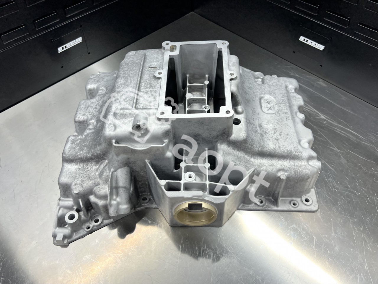 Масляный поддон Mercedes-Benz M651 2.2L CDI 4Matic