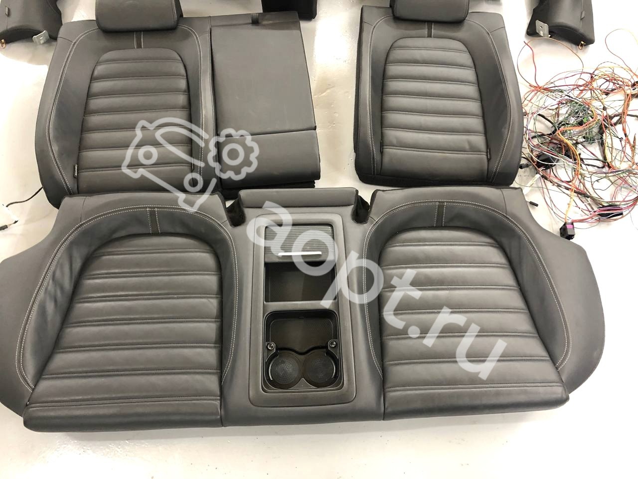 Салон, сиденья кожа, зад с подогревом Volkswagen Passat CC, B6, B7,  Alltrack (3C8881405EA) - купить в Москве