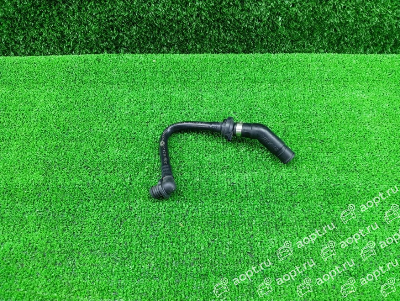 Вакуумная трубка Audi Seat Skoda VW 1J0612041FD