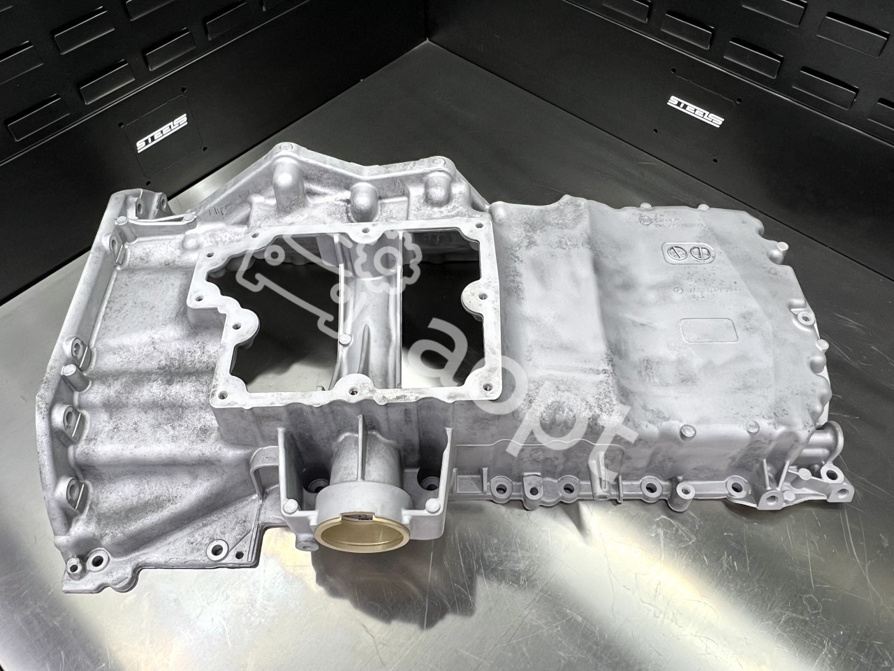 Масляный поддон Mercedes-Benz M656 3.0L CDI 4Matic, W257 CLS 400d, W222 S400d