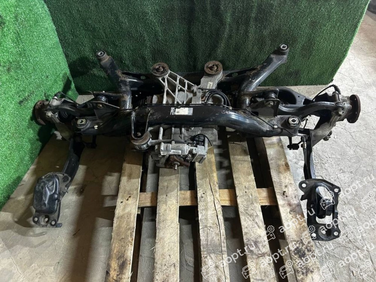 Подрамник задний в сборе 4WD Haldex 4 PQ