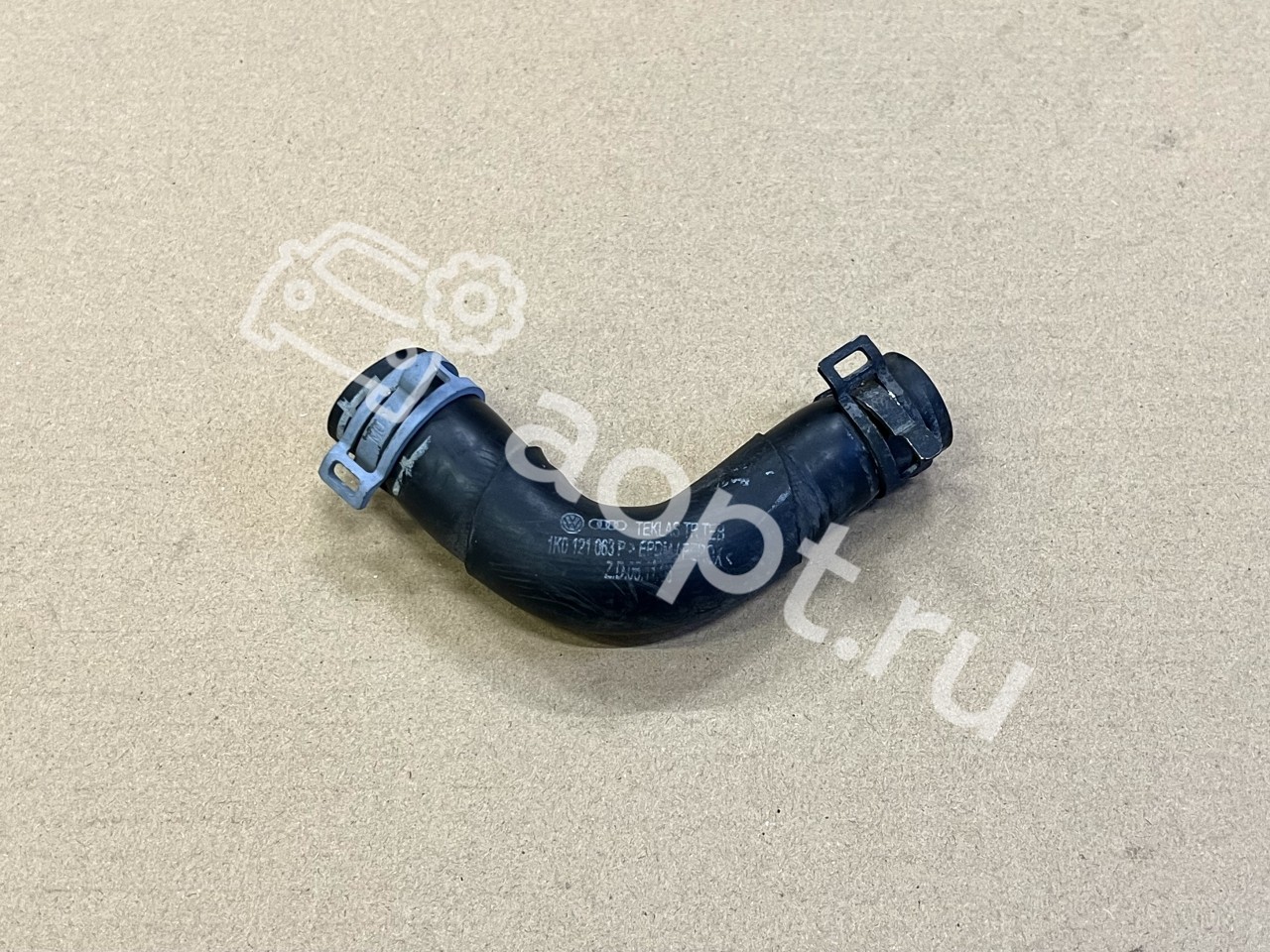 Шланг системы охлаждения VAG 1.4 TSI CAVD, CNWA, CTHD, CTKA, Volkswagen Tiguan, Scirocco, Jetta, Golf V, VI, Passat B6, B7, CC, Eos, Bettle