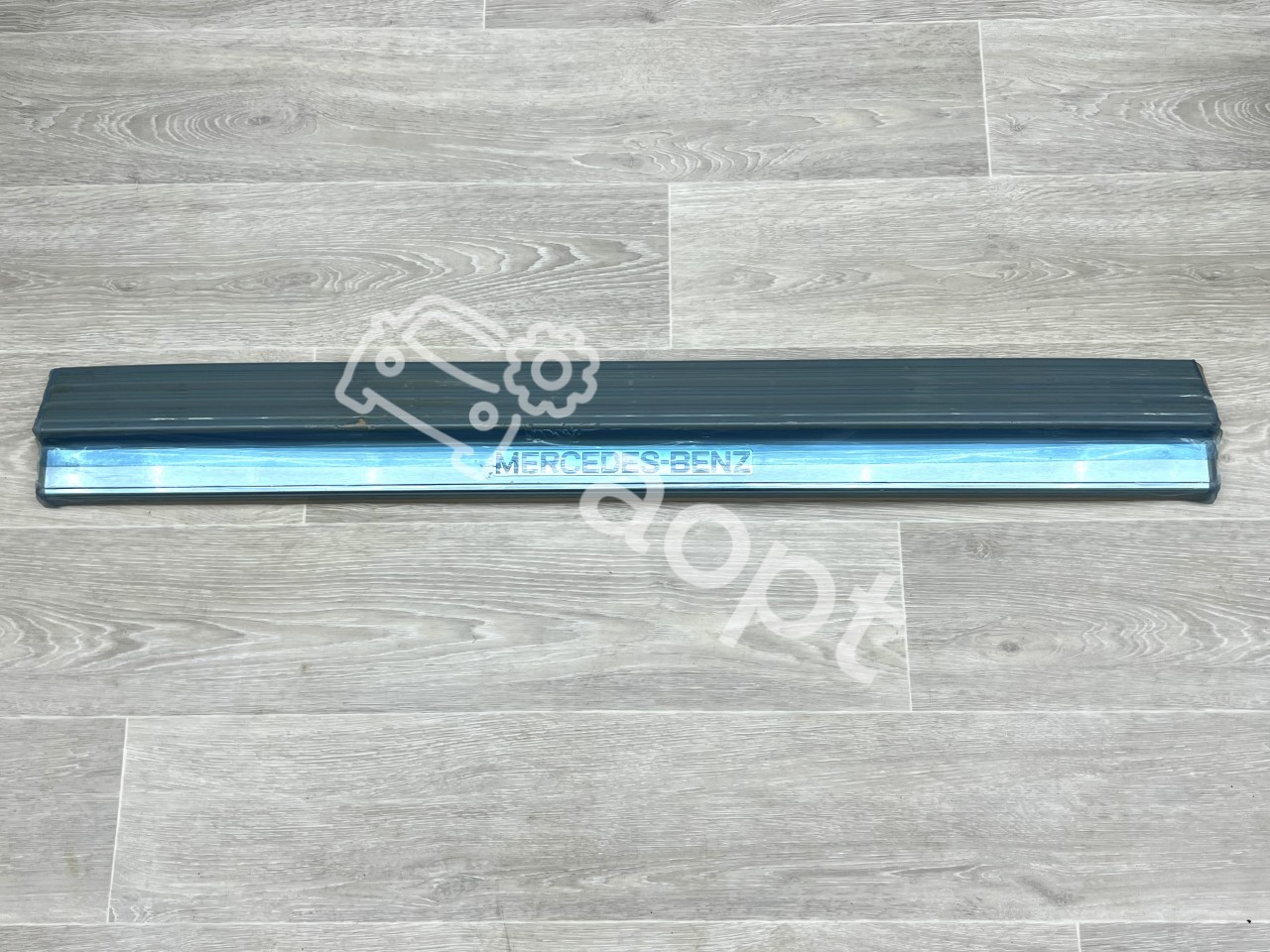 Накладка порога передней левой двери Mercedes-Benz W140 S-Class