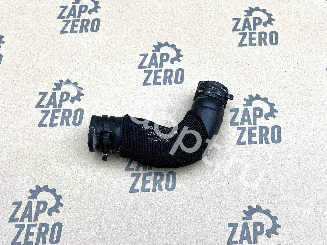 Шланг ОЖ Audi RS3 8P, 8V, RSQ3 8U, TTRS 8J, 2.5 TFSI CEPA, CEPB, CZGB, CTSA, CZGA