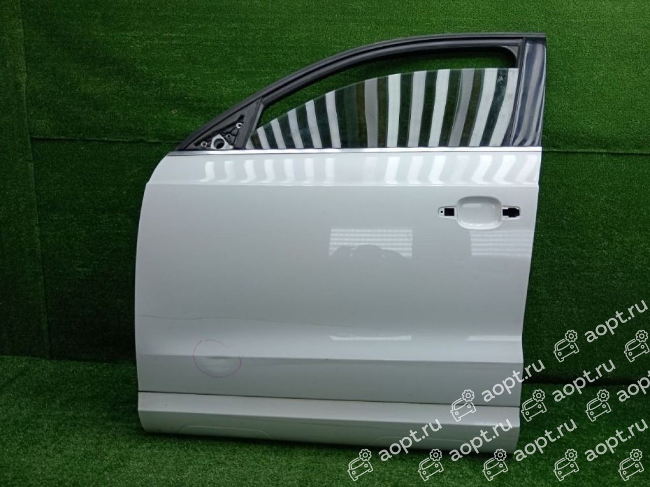 Дверь передняя левая Audi Q3 8U
