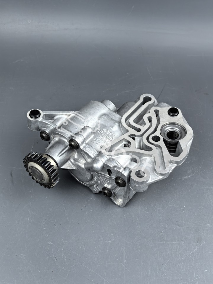 Масляный насос оригинал VAG 2.0 TFSI gen2
