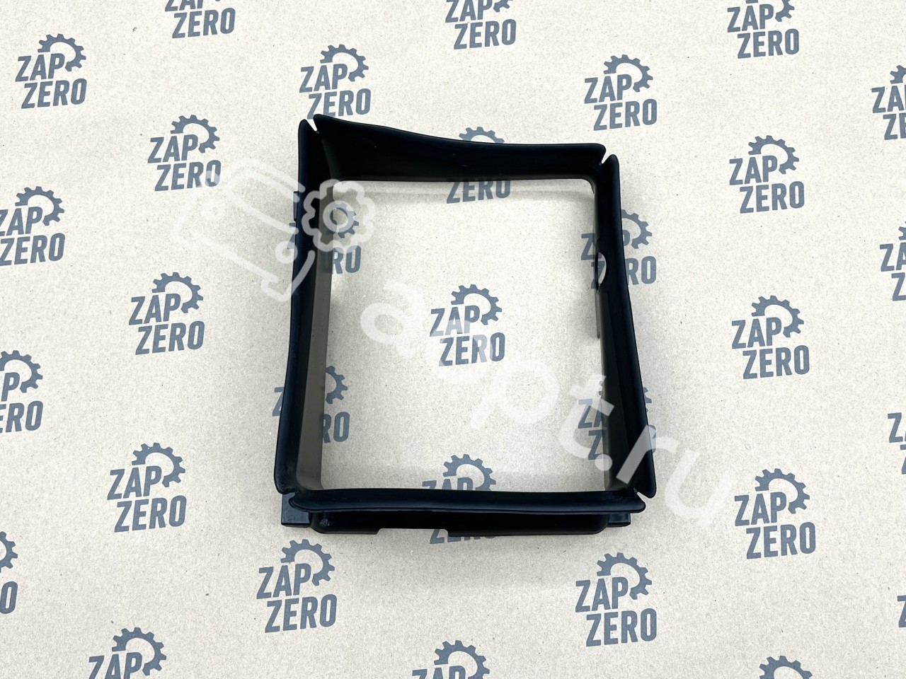 Воздуховод допрадиатора ОЖ задний левый Audi RS3 8V 2.5 TFSI DAZA, DNWA, CZGB