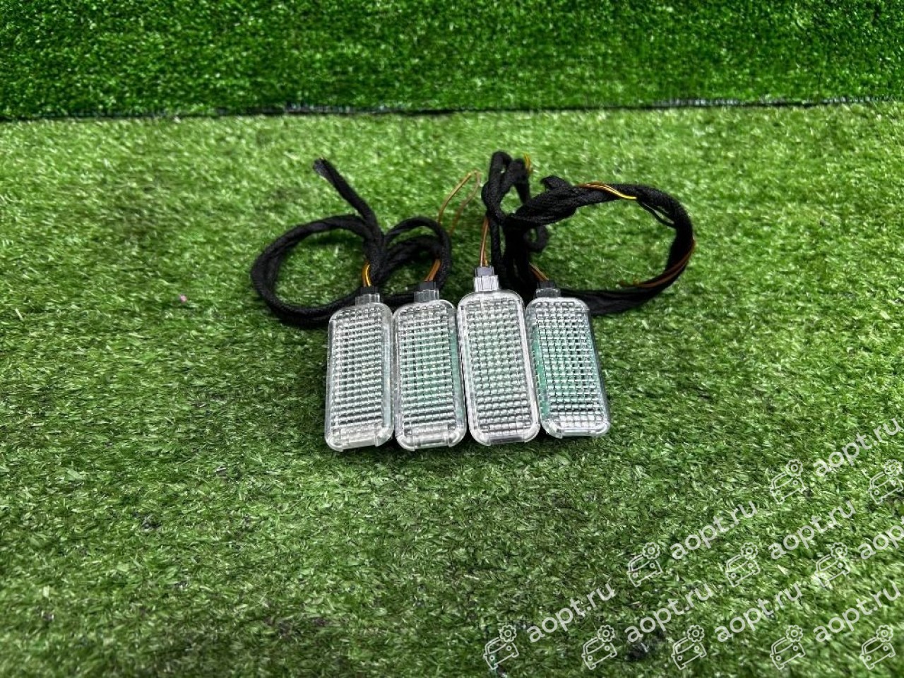 Комплект LED  подсветки дверейс Audi