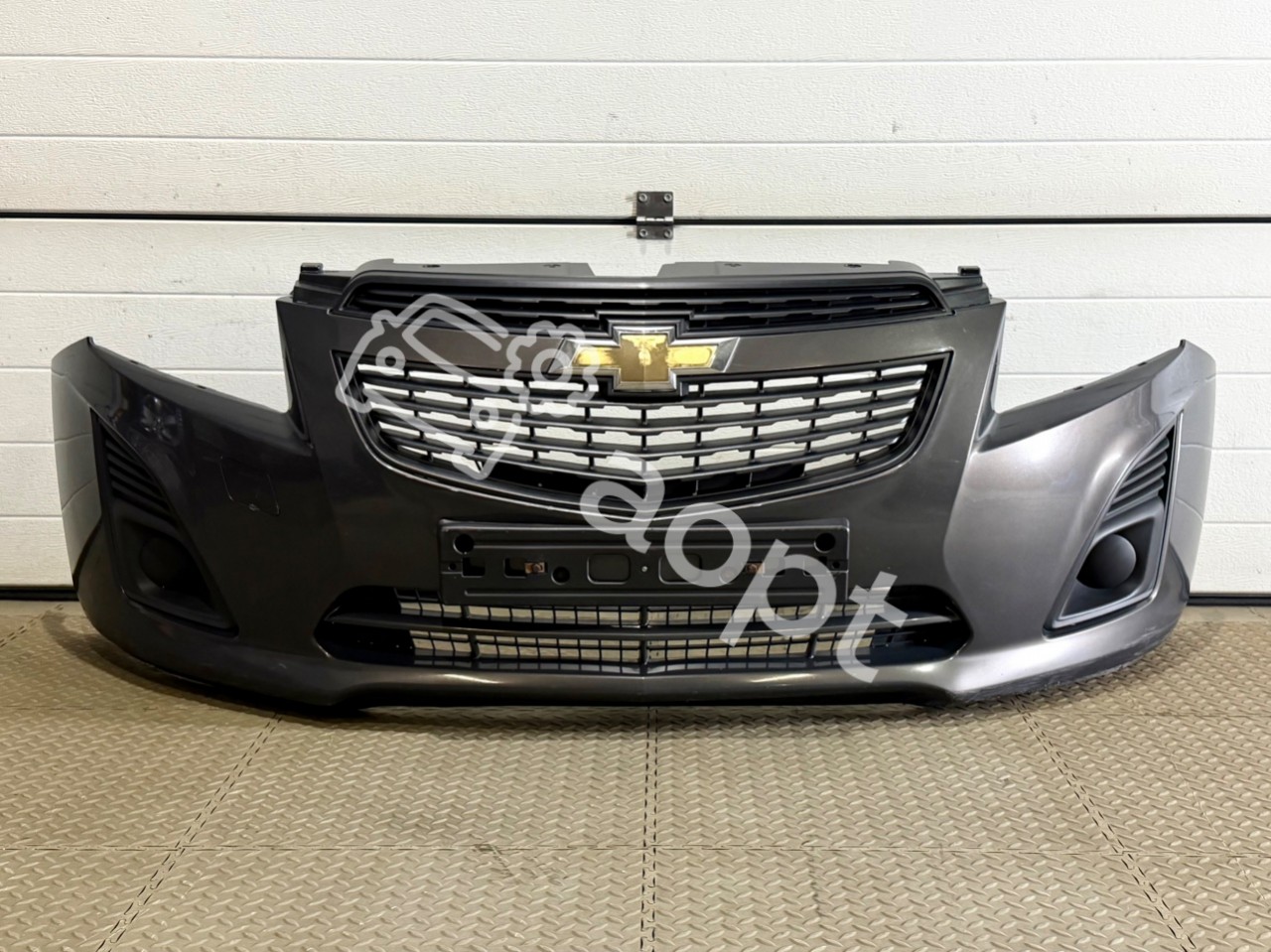 Бампер передний оригинал GM Chevrolet Cruze J300, J305, J308