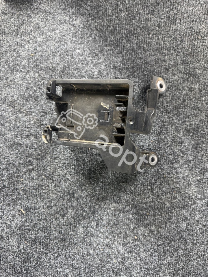 Кронштейн радара слепых зон VW GOLF MK8 5H6907456B