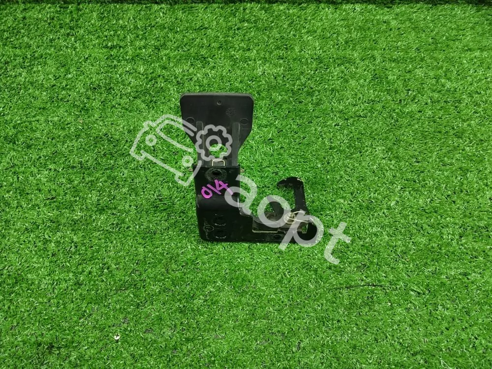 Замок капота 8P0823480A