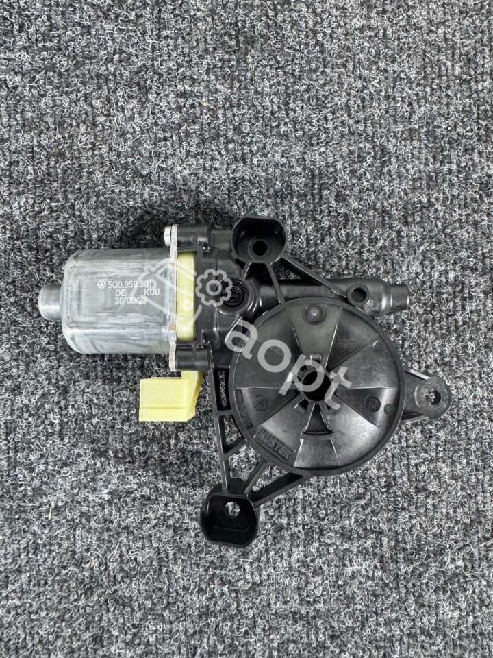 Левый задний моторчик стеклоподъемника VAG MQB-EVO 5Q0959801