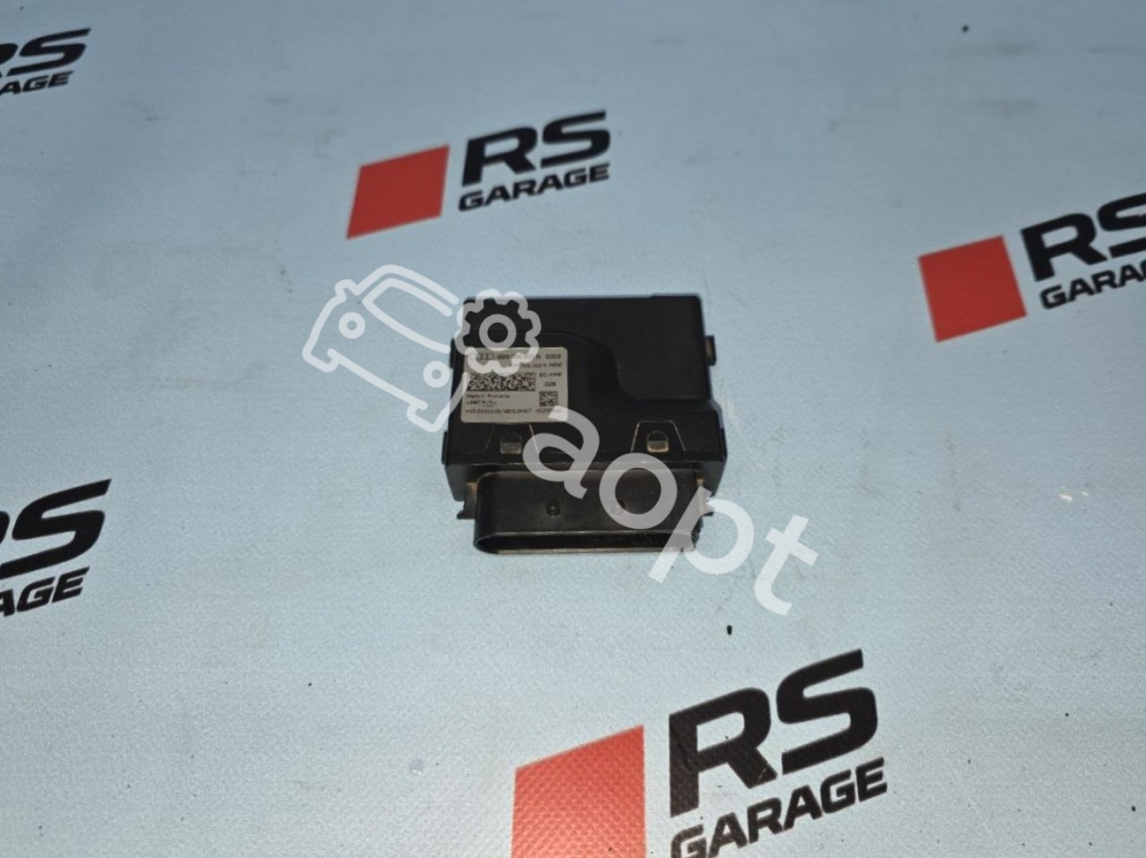 Блок управления топливным насосом оригинал Audi RS3 8V, S4, RS4 B9, S5, RS5, TTRS 8S, R8, Lamborghini Huracan, Porsche Cayenne 9Y