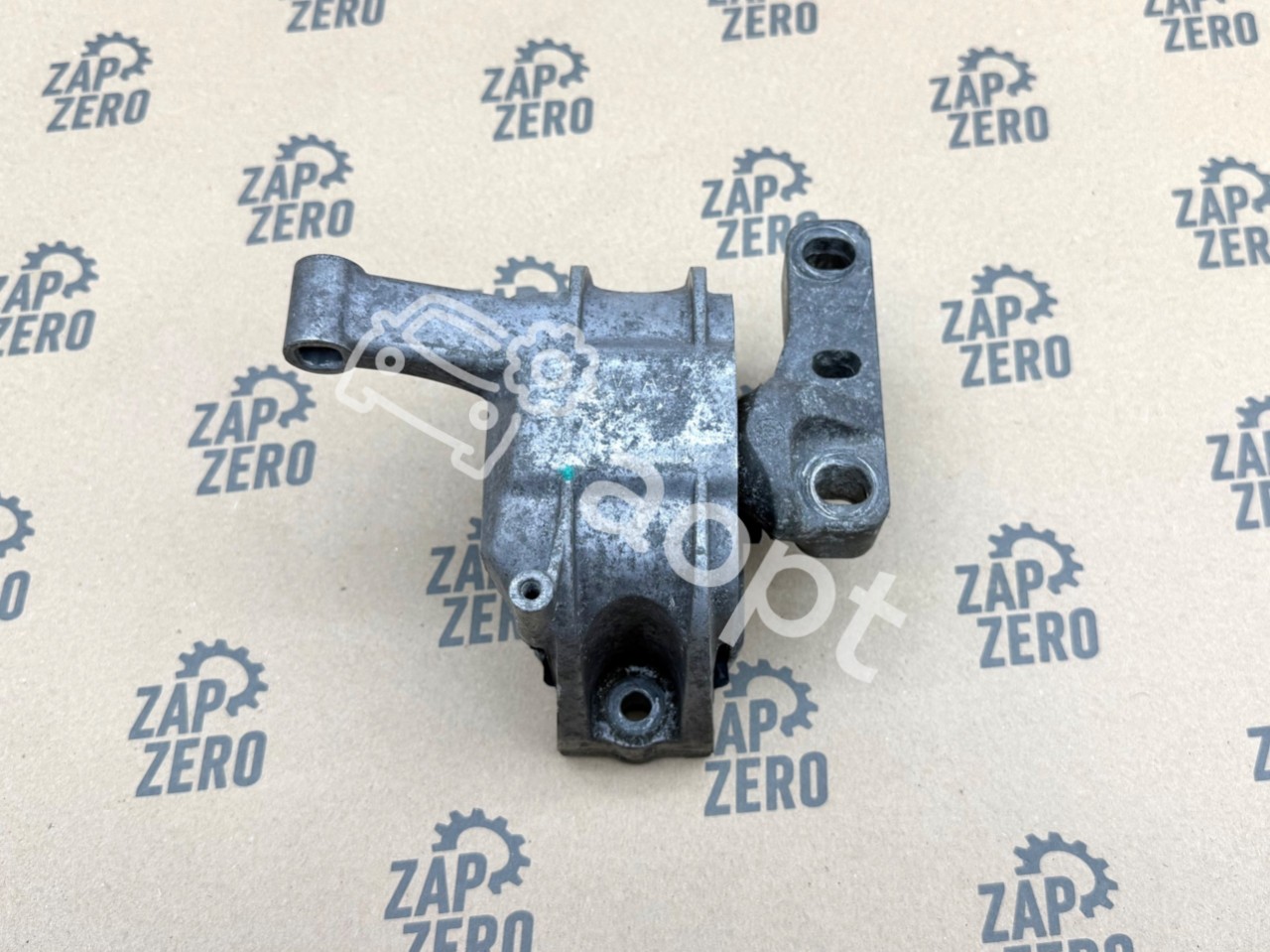 Опора двигателя оригинал VAG Volkswagen Tiguan, Audi Q3 2.0 TSI, CCZA, CPSA