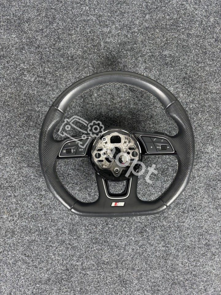 Руль AUDI S3 8Y 82A419091AH
