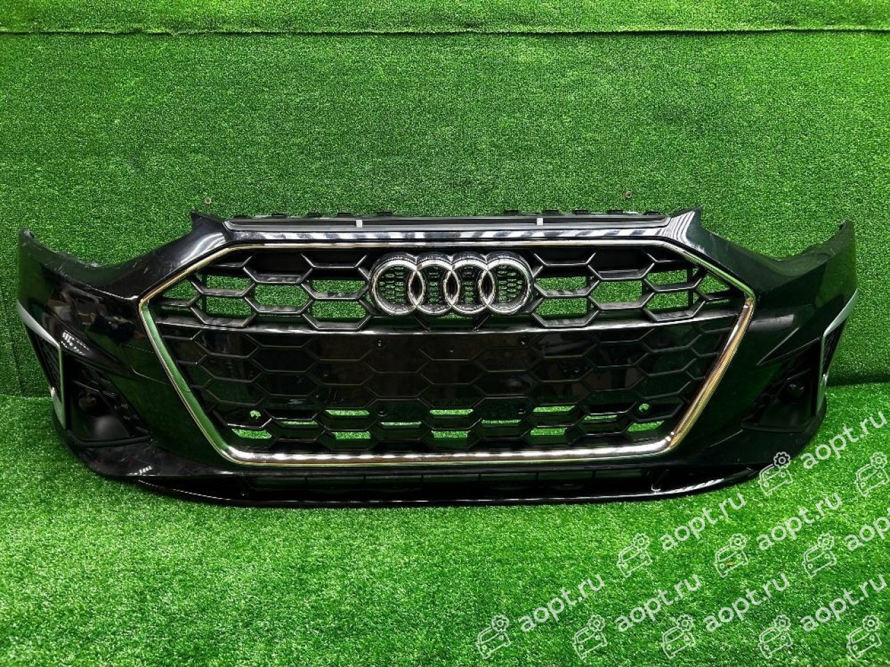 Передний бампер Audi A4 B9 (8W) рестайлинг