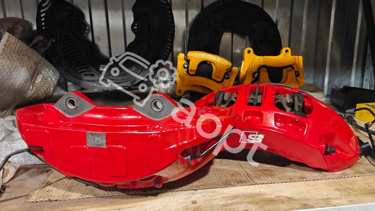 Комплект тормозной системы Brembo 6pot Audi E-tron 400, 350 мм