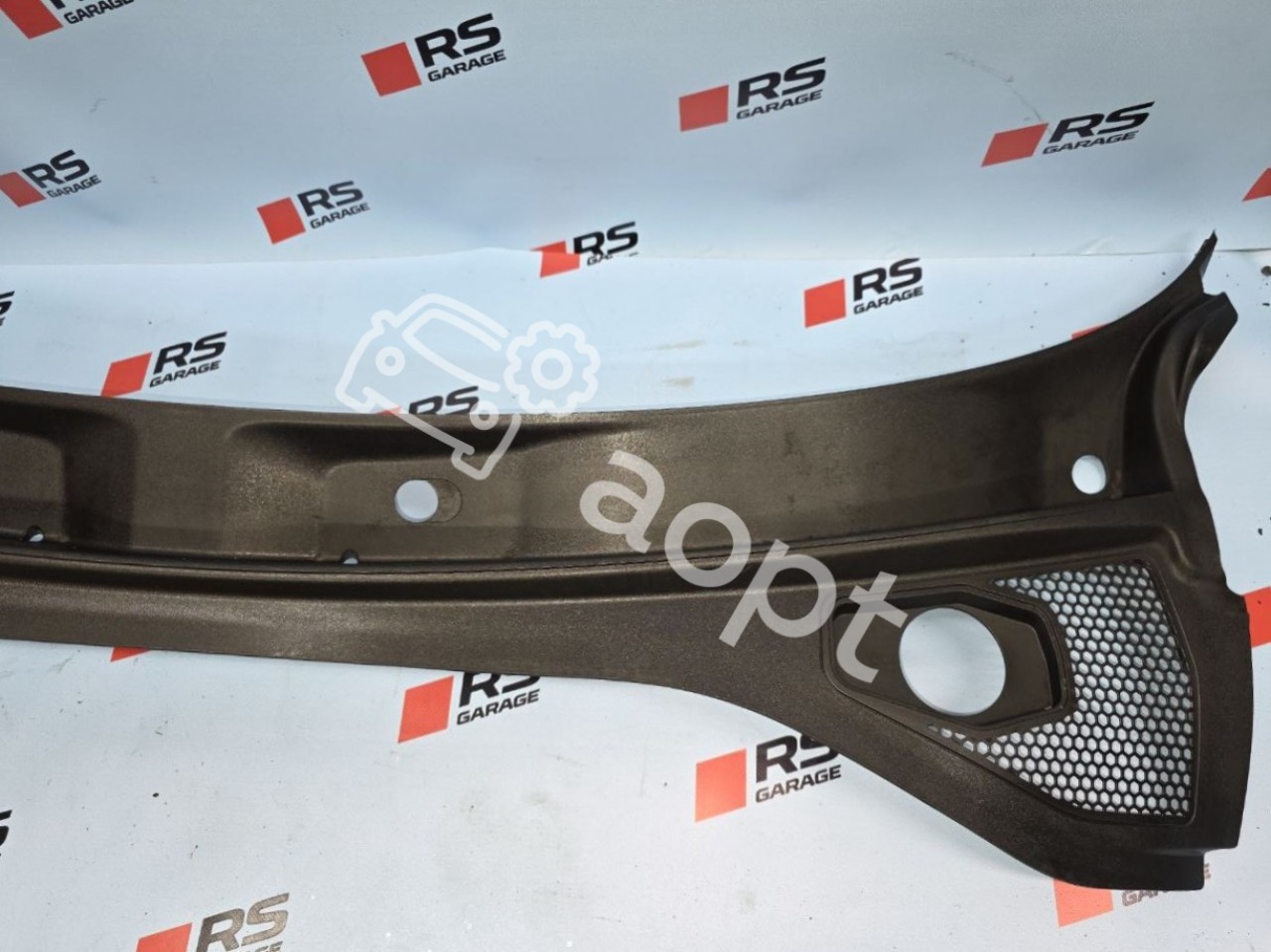 Жабо под лобовое стекло оригинал Audi A3, S3, RS3 8V Sedan