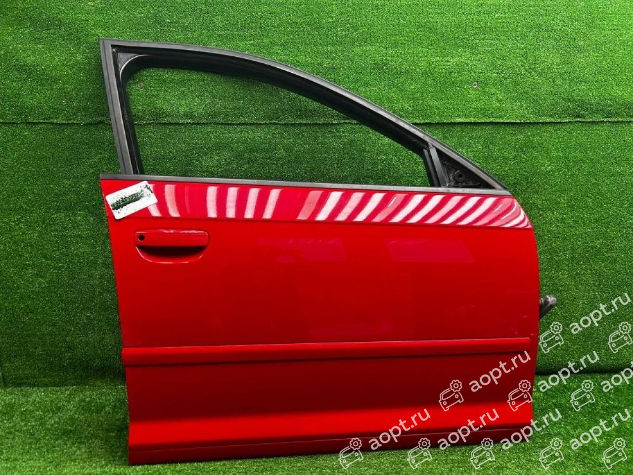 Дверь передняя правая Audi A3 8P рестайлинг 2