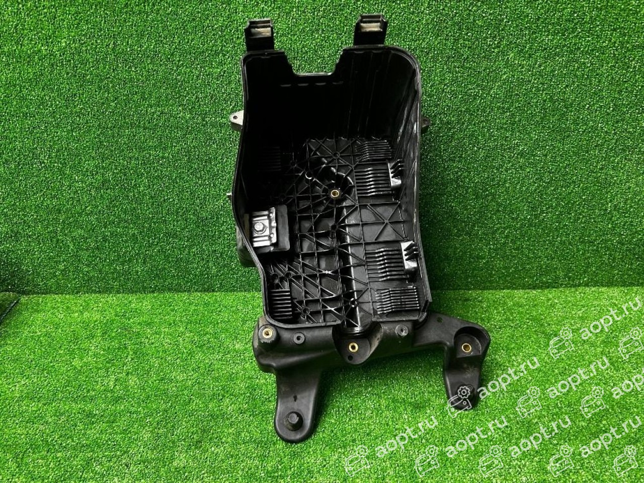 Корпус аккумулятора Audi Q3 8U