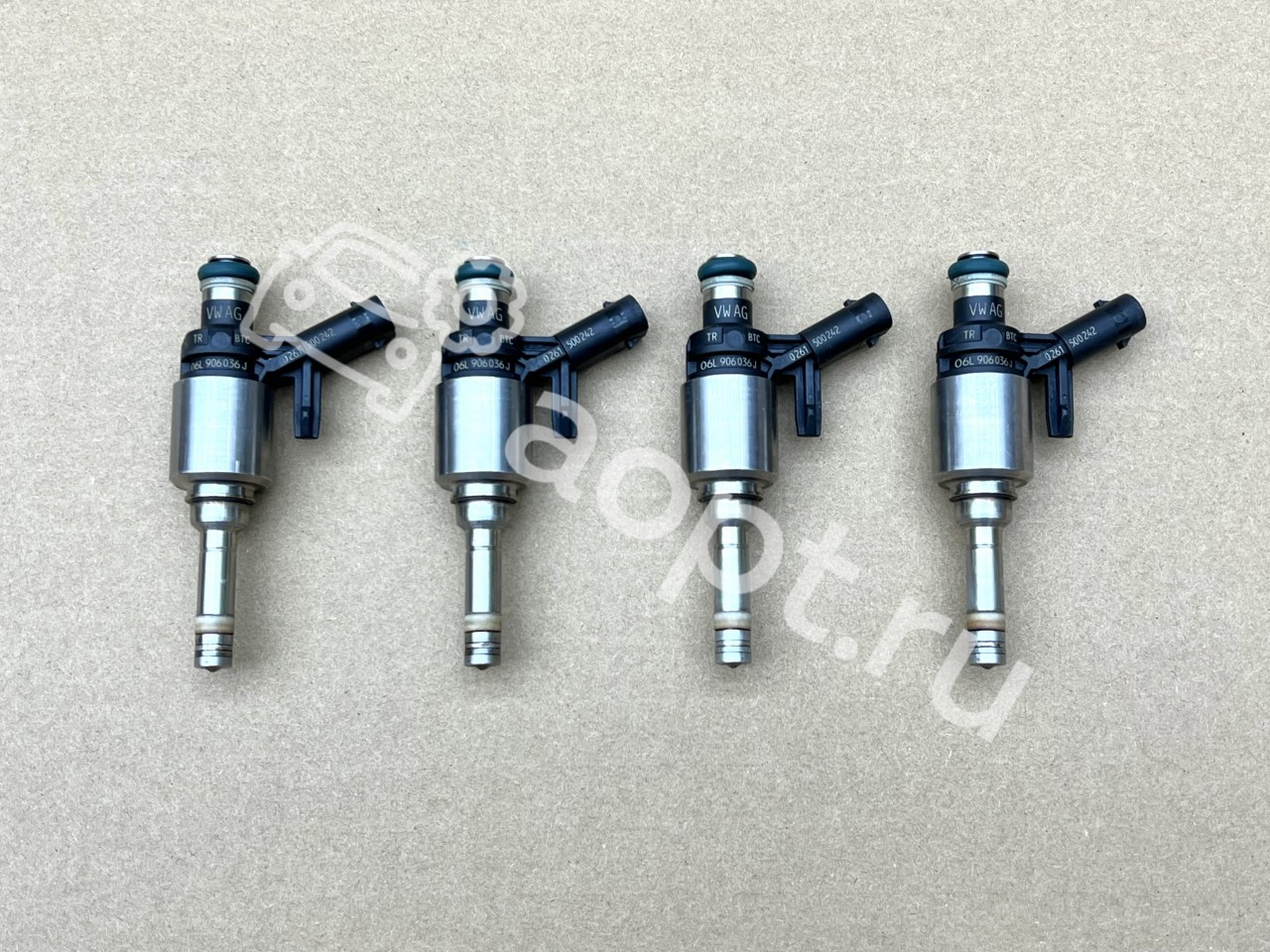 Форсунка топливная оригинал VAG 1.8 TSI gen3, CJSA, CJSB, Audi A3, Skoda Octavia A7, Superb, Volkswagen Passat B8, Golf 7 Alltrack, Seat Leon