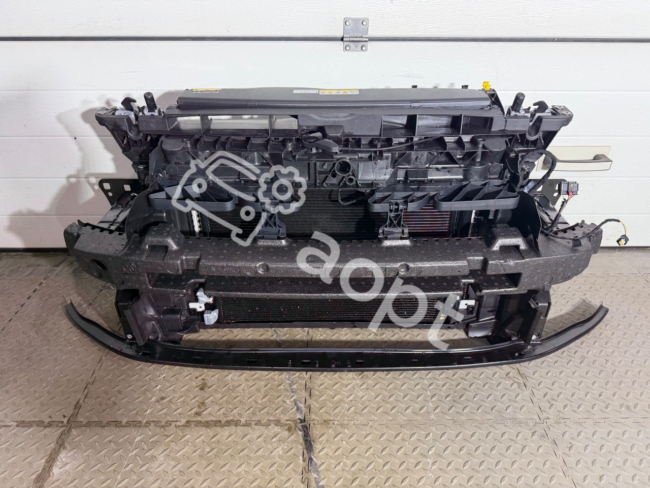 Кассета радиаторов в сборе Volkswagen Golf 8 R gen 4