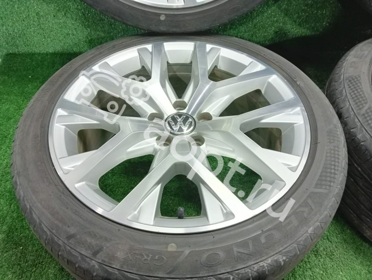 Комплект оригинальных колес Canyon лето Volkswagen Passat B7, Alltrack  R18-8J 5x112 ET40 ЦО 57.1 шины Bridgestone 225/45/18 (3AA601025S) - купить  в Москве