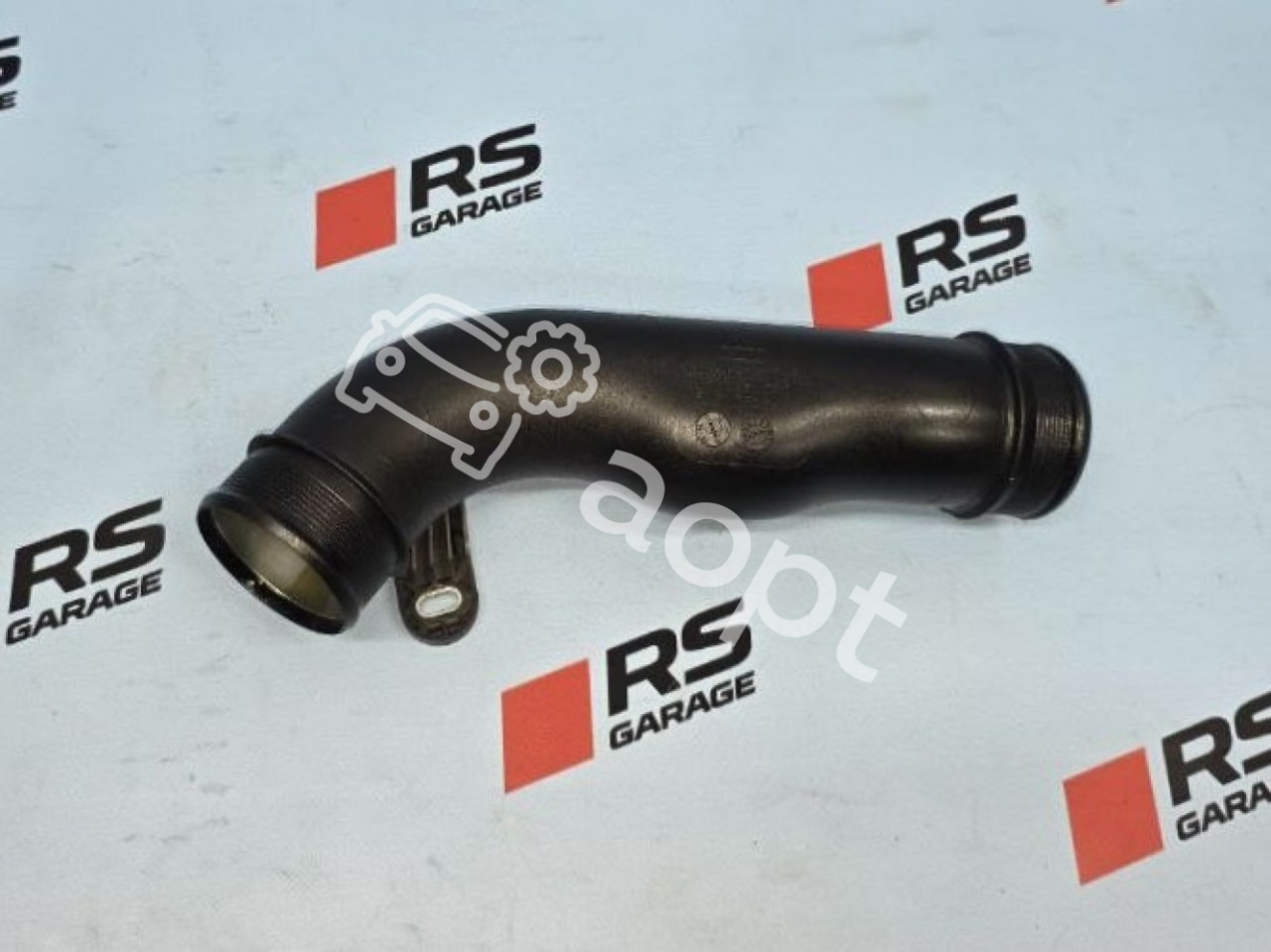 Воздушный патрубок Audi RS3 8V, TTRS 8S, RSQ3 F3 2.5 TFSI Evo, CZGB, DAZA, DNWA, DNWB