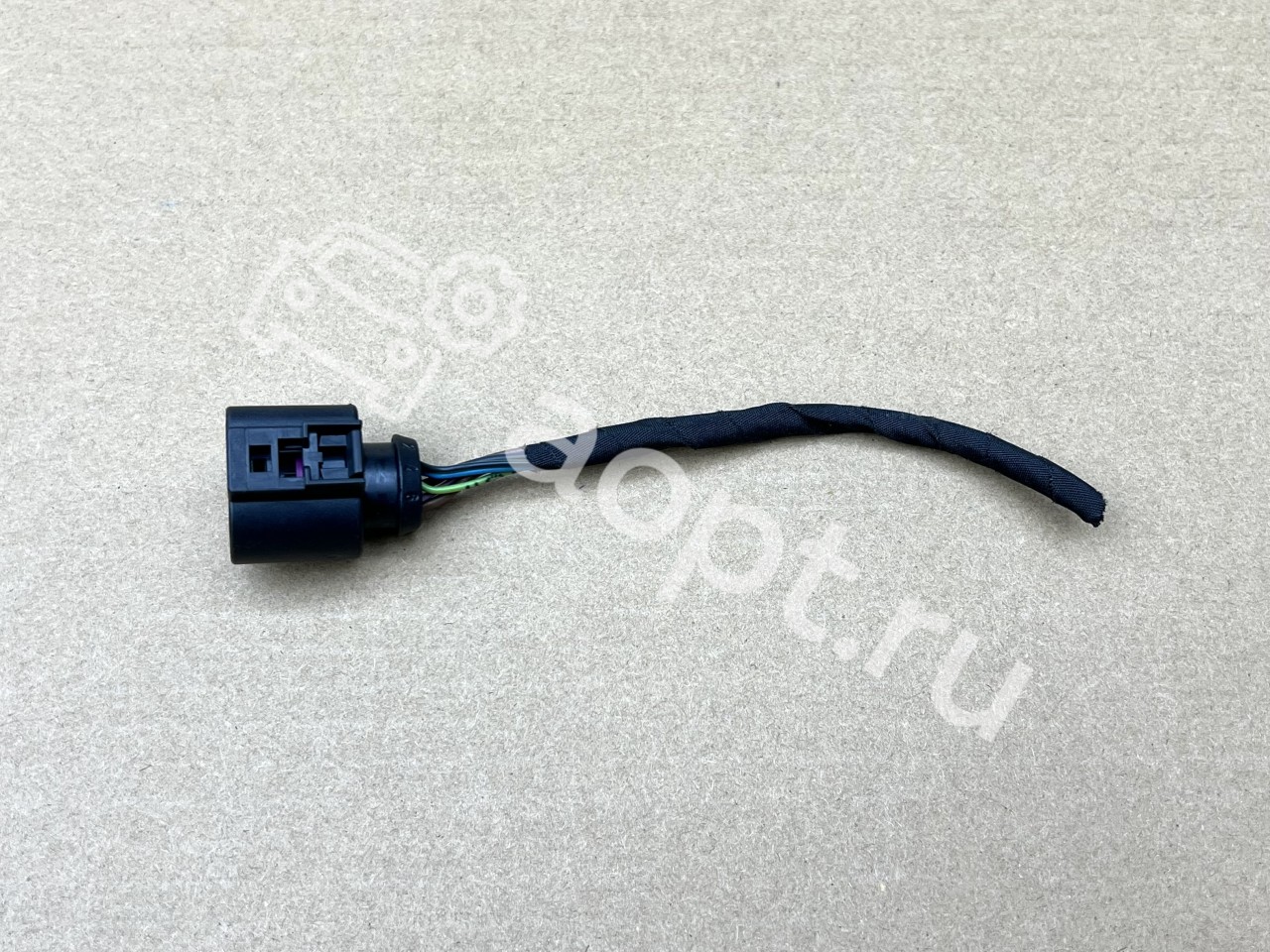 Разъем 6-pin VAG Audi, Volkswagen, Skoda, Seat, Porsche, Bentley, Lamborghini