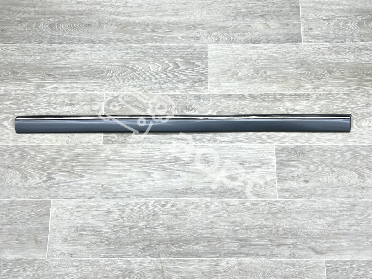 Облицовка передней правой двери Mercedes-Benz W202 C-Class