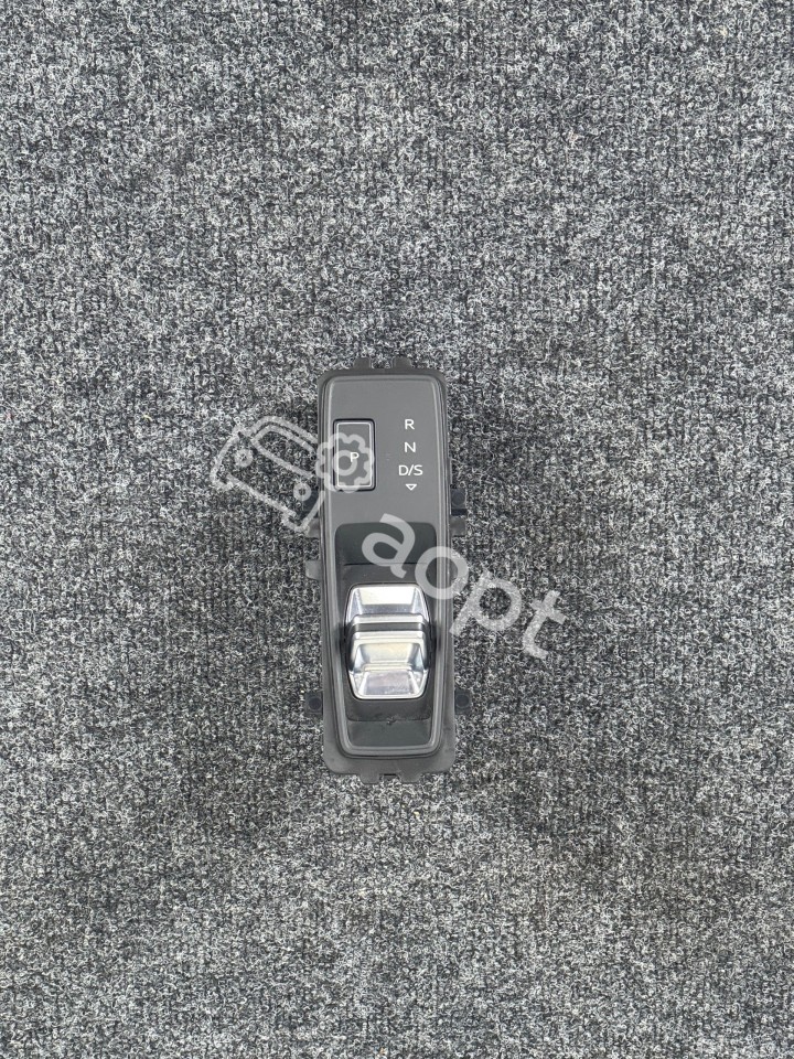 Блок селектора АКПП AUDI S3/RS3 8Y 8Y0713059D