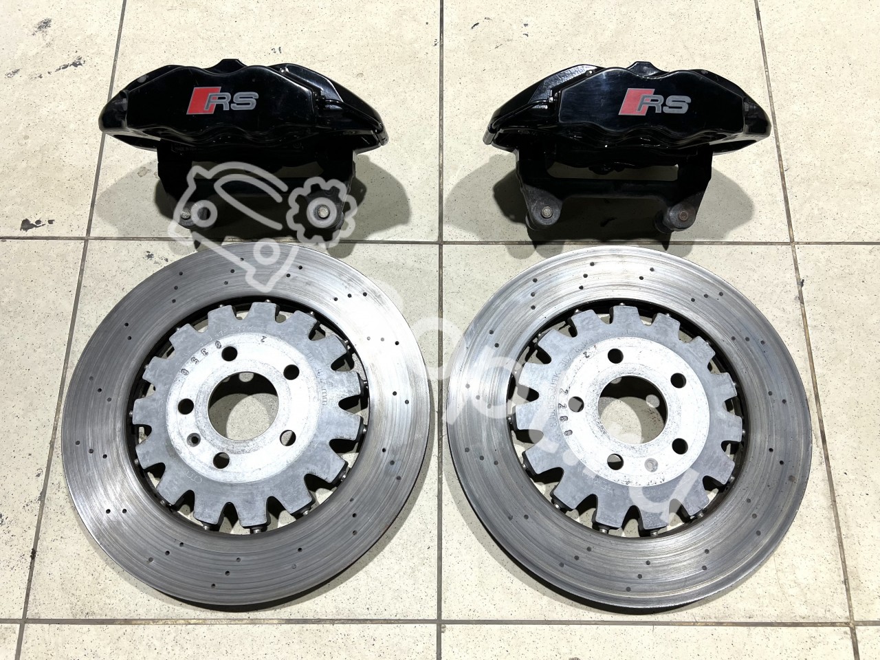 Тормоза Brembo 4pot 370х32 VAG Audi TT RS, A3, S3, RS3, A4 B8, A5, A6 C7, A7, Q3, Q5, Volkswagen Golf, Passat, Tiguan, Skoda Octavia, Superb, Kodiaq, Karoq, Seat Leon Cupra R