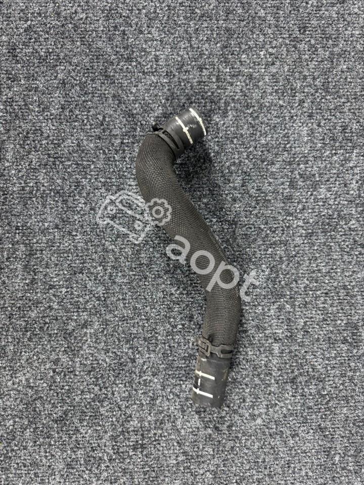 Патрубок рециркуляции воздуха AUDI A3 8V 8V0145693