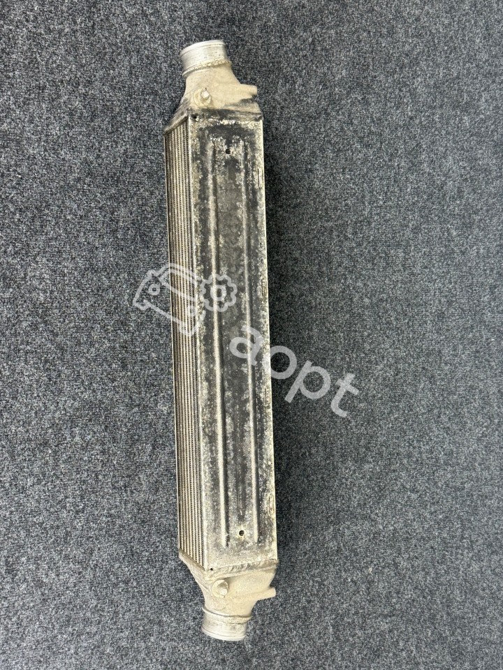 Интеркуллер AUDI RSQ3 8U 8U0146804C