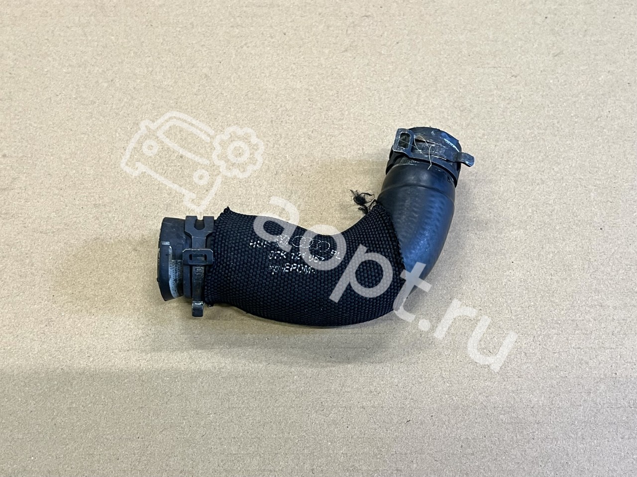 Шланг ОЖ VAG Audi 2.5 TFSI CEPA, CZGB, CTSA, CZGA, RS3 8P, 8V, RSQ3, TTRS 8J