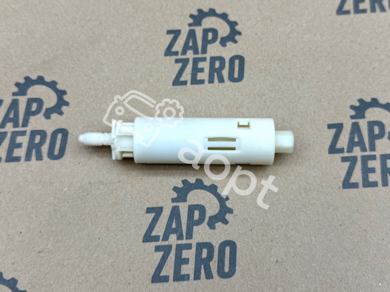 Крепеж заднего фонаря оригинал VAG Volkswagen Touareg 2 NF, Sharan, Seat Alhambra