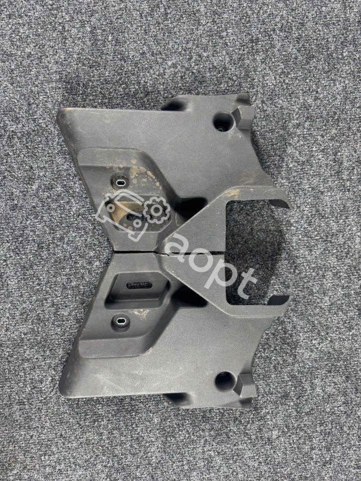 Комплект кронштейнов пола багажника VW T-ROC 2GA858847; 2GA858848