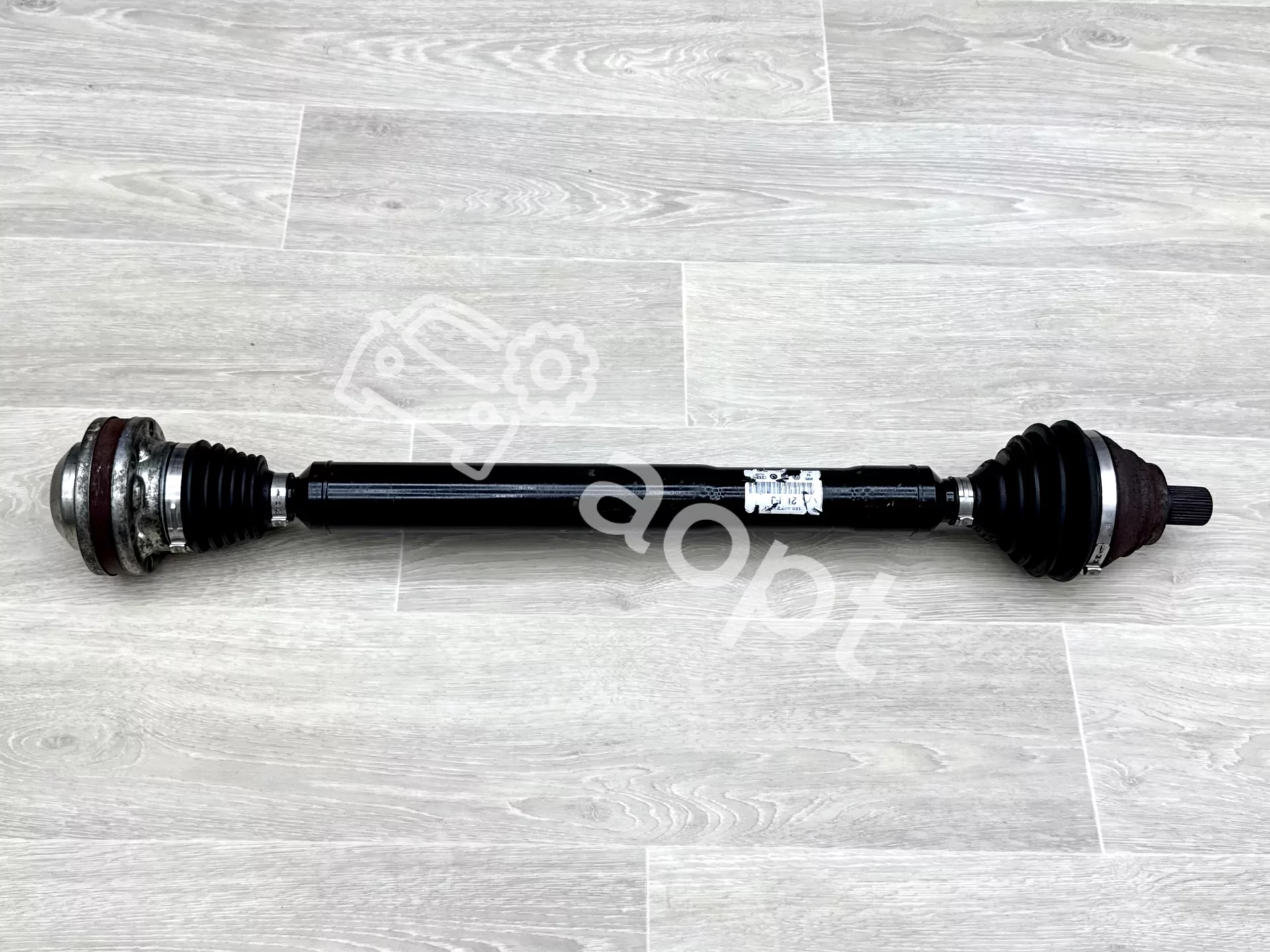 Приводной вал передний правый оригинал VAG Audi A3, S3, Seat Altea, Leon, Toledo, Skoda Octavia, Superb, Volkswagen Golf, Passat