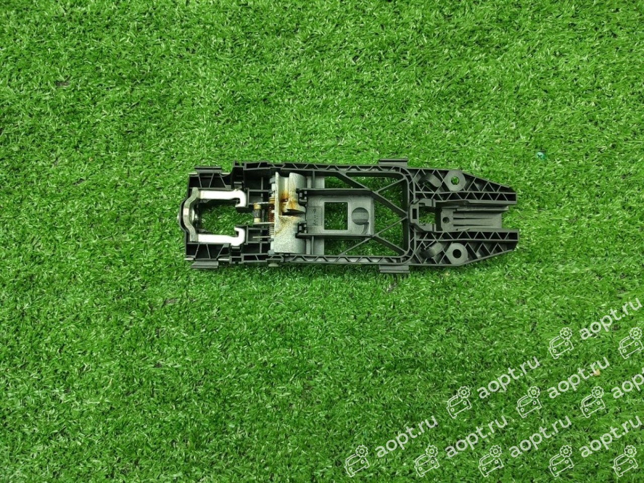 Кронштейн ручки двери Volkswagen