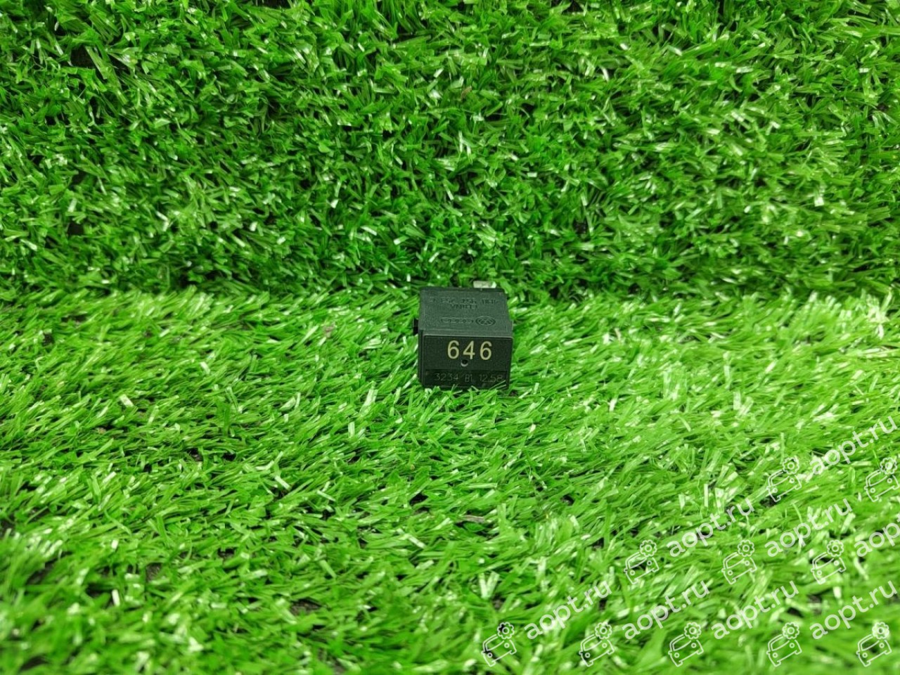 Реле VAG 646 4H0951253C Audi A3 8V