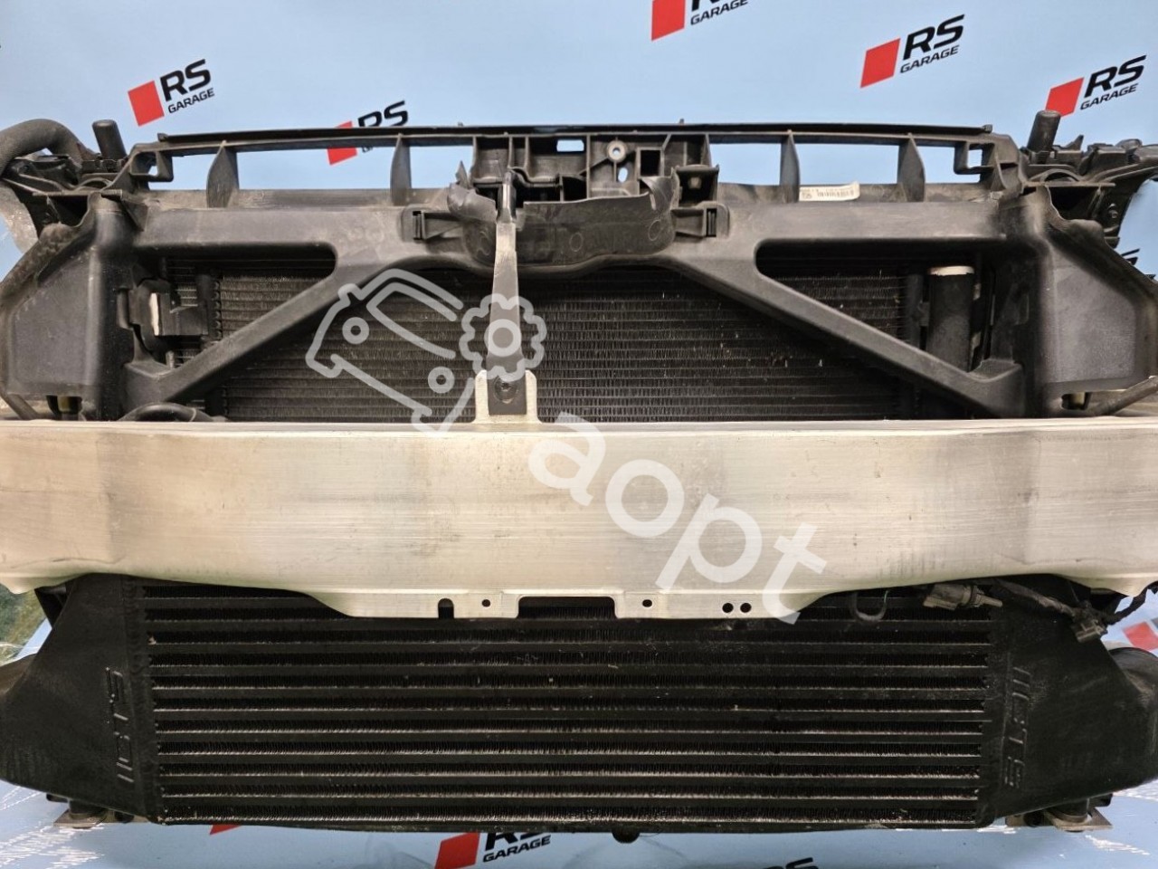 Передняя панель, кассета радиотов оригинал Audi RS3 8V 2.5 TFSI DAZA, DNWA