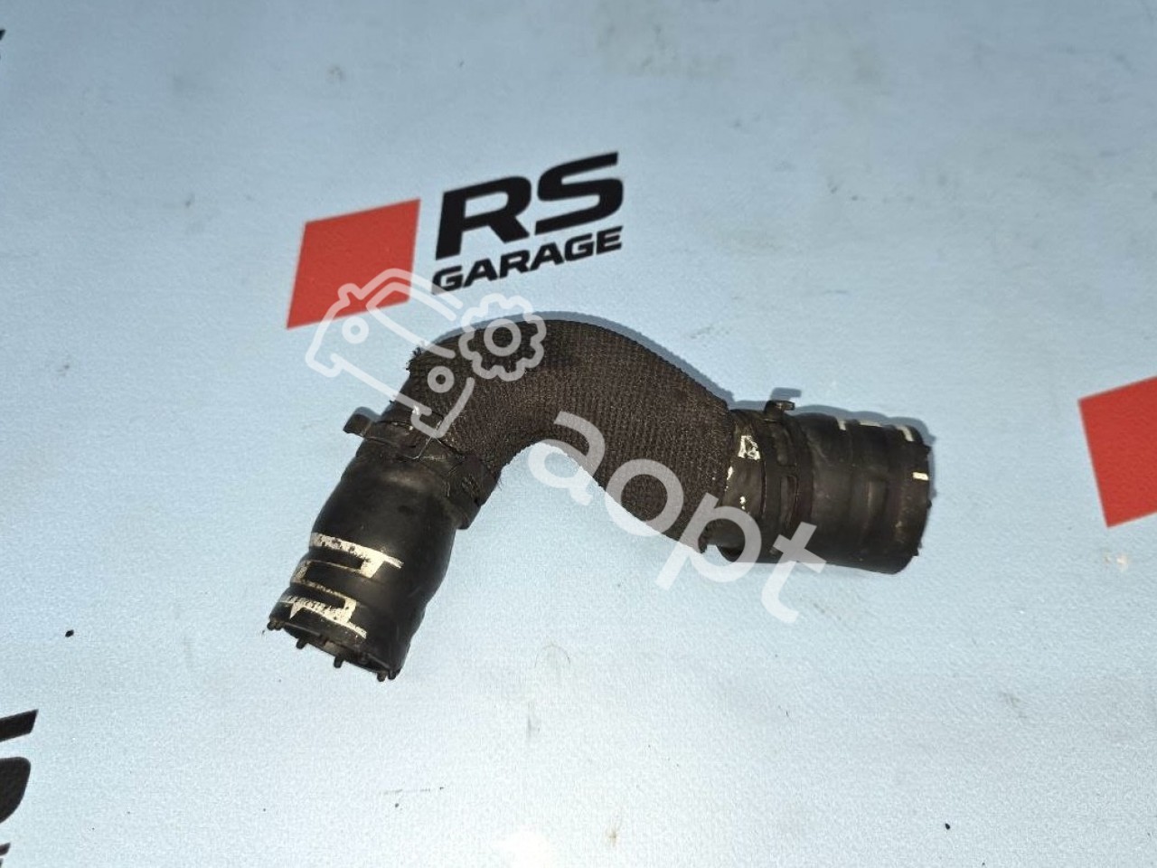 Трубка системы охлаждения Audi RS3 8V, 8Y, RSQ3 F3, TTRS 8S, Seat Formentor Cupra 2.5 TFSI DAZA, DNWA, CZGB