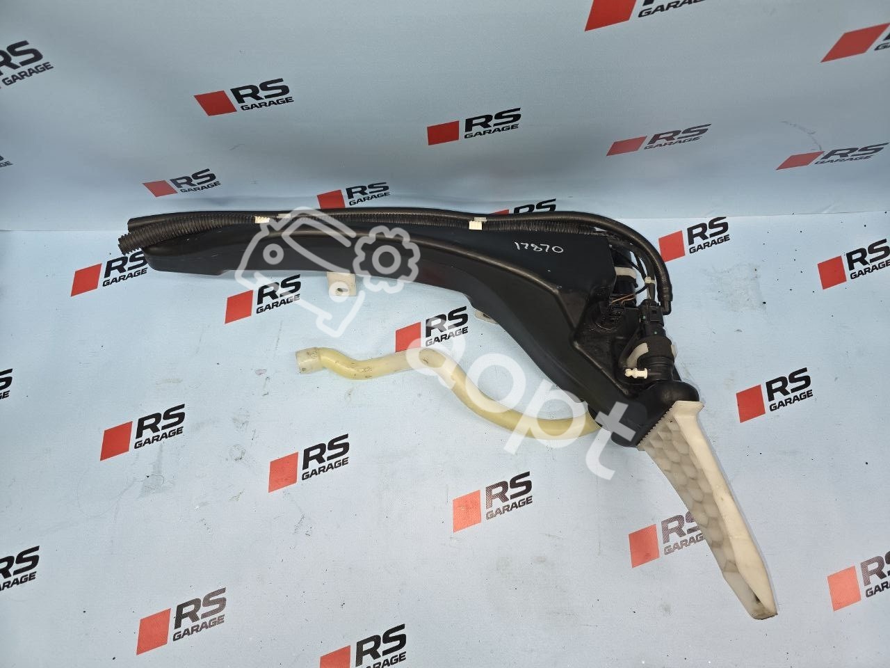 Бачок стеклоомывателя оригинал Audi RS3 8V Sedan, Sportback