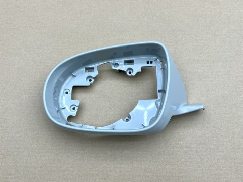 Рамка левого зеркала оригинал KIA Sorento 2 XM