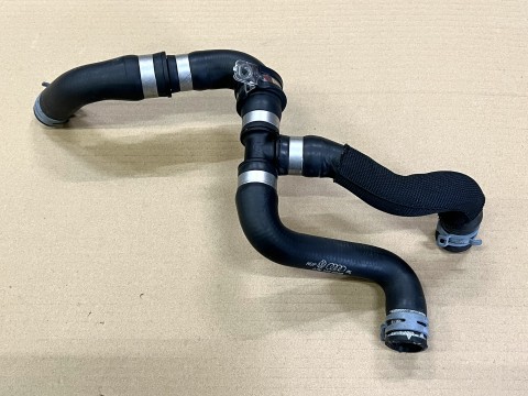 Шланг ОЖ Audi RS3, RSQ3, TTRS 2.5 TFSI CEPA, CTSA, CZGA, CEPB