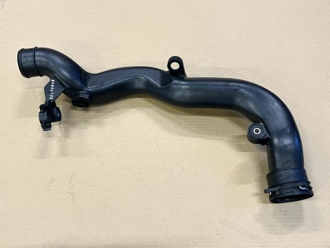 Воздушный патрубок интеркулера VAG 1.4 TSI CAVD, CNWA, CTHD, CTKA, Volkswagen Tiguan, Scirocco, Jetta, Golf VI, Passat B6, B7, CC, Eos, Bettle, Seat Alhambra