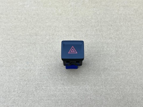 Кнопка аварийной остановки Volkswagen Golf 7 R, GTI, GTD, Alltrack, Passat B8, Taos, Jetta