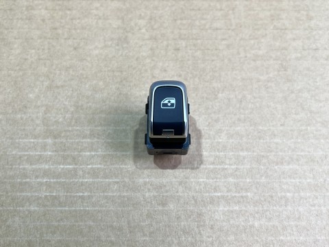 Кнопка стеклоподъемника, сторона пассажира, оригинал Audi A3, S3, RS3 8V, Q2