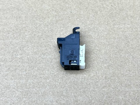 Разъем 6-pin VAG Audi, Volkswagen, Skoda, Seat, Bentley