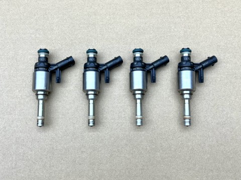Форсунка топливная оригинал VAG 1.8 TSI gen3, CJSA, CJSB, Audi A3, Skoda Octavia A7, Superb, Volkswagen Passat B8, Golf 7 Alltrack, Seat Leon
